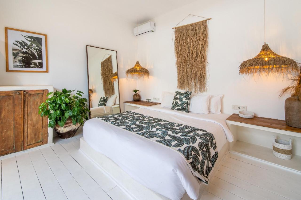 Villa Yogi Surf 3 Canggu ภายนอก รูปภาพ
