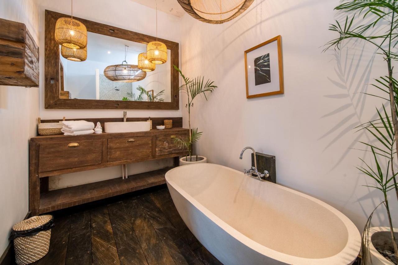 Villa Yogi Surf 3 Canggu ภายนอก รูปภาพ